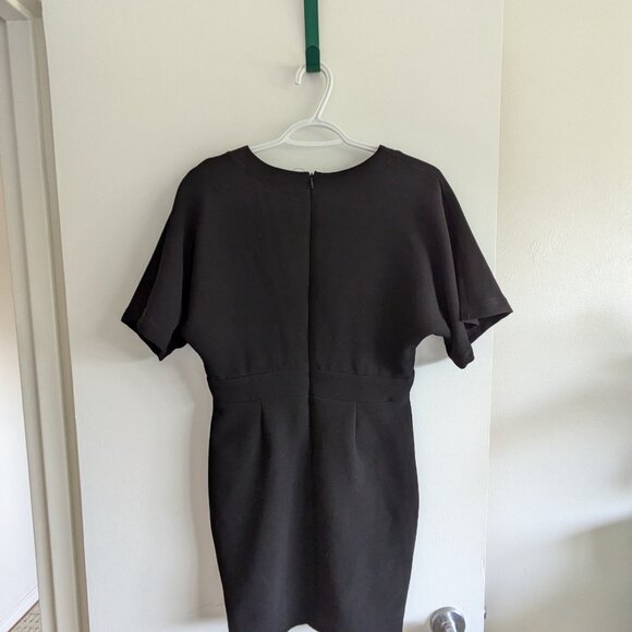 Deep V cut Black Dress - Picture 2 of 4